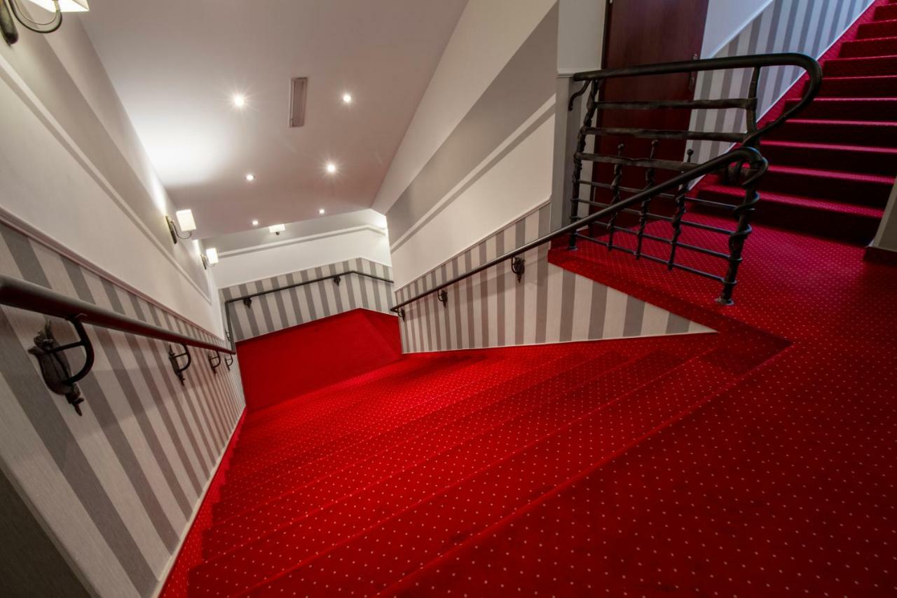 Hotel Stary Mlyn Koziegłowy Екстериор снимка