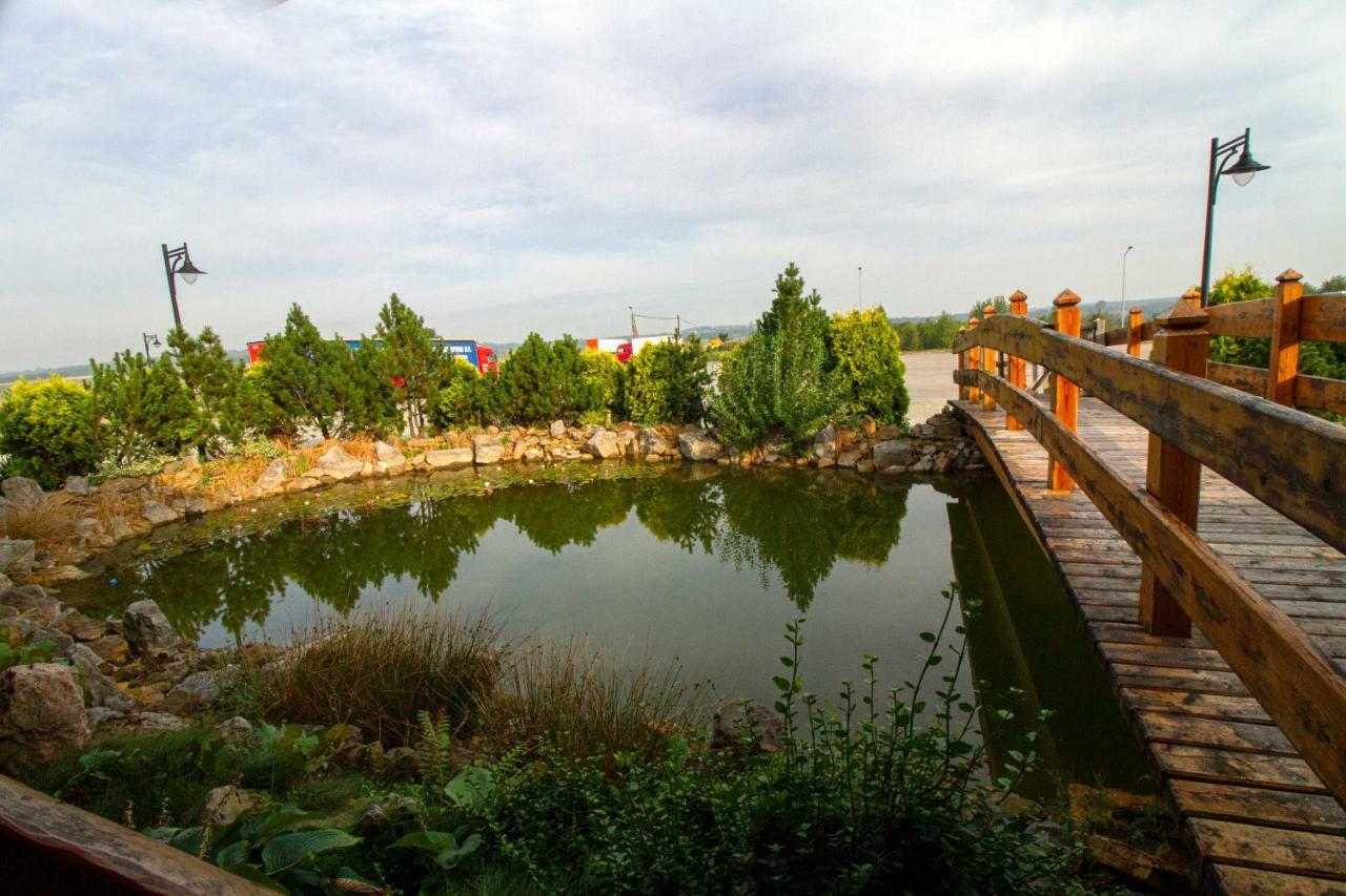 Hotel Stary Mlyn Koziegłowy Екстериор снимка