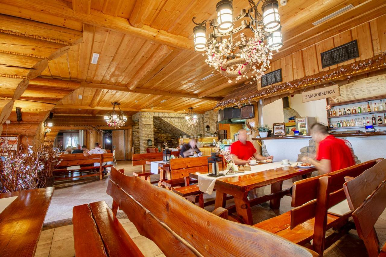 Hotel Stary Mlyn Koziegłowy Екстериор снимка