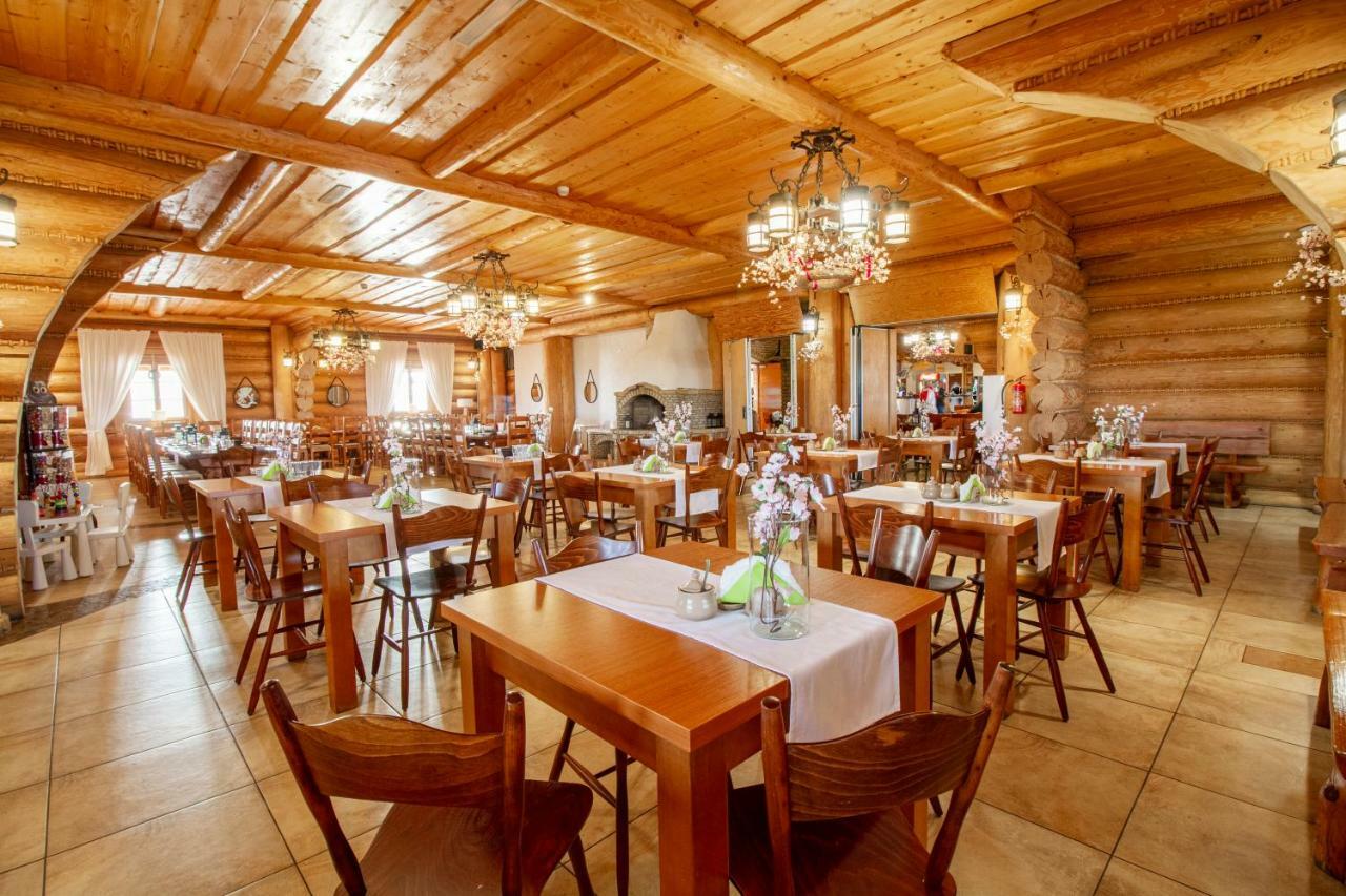 Hotel Stary Mlyn Koziegłowy Екстериор снимка